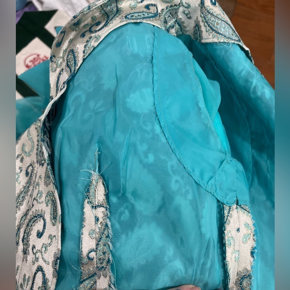 True vintage 1960s handmade Aqua brocade Paisley hostess dress – medium - Picture 6 of 8